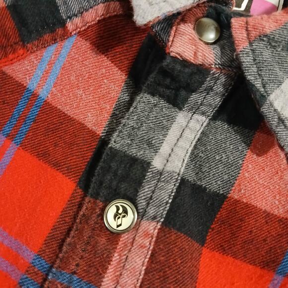 MAMBO Men's MED Red Plaid Flannel Shirt 100% Cotton Lightweight Fabulous Quality - Picture 4 of 12